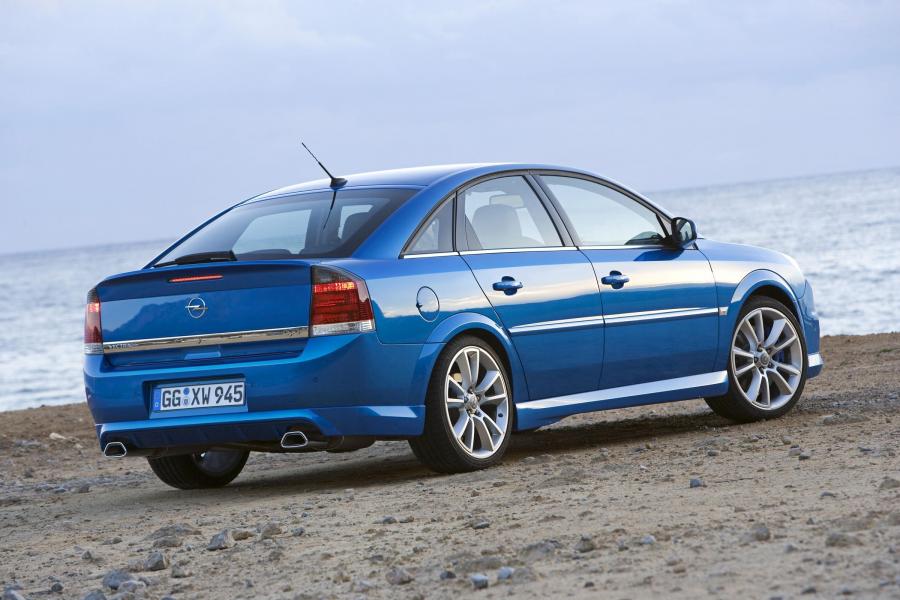  Opel Vectra OPC 2005 года  (фото 22 из 26)